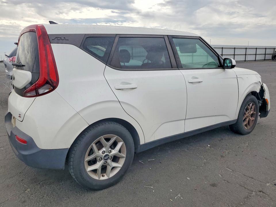 2020 Kia Soul VIN KNDJ23AU4L7065673 COPART salvage auction — VANDALISM, Ca - Salvage Certificate, sold $80 on 2026-07-23 (photo 3)