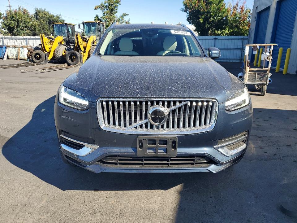 2025 Volvo Xc90 VIN YV4H60PF2S1309586 COPART salvage auction — REAR END, Ca - Salvage Certificate, sold $22,600 on 2026-08-06 (photo 5)