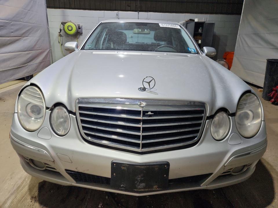 2008 Mercedes-benz E-klasse VIN WDBUF87X58B228852 COPART salvage auction — NORMAL WEAR, Nh - Certificate Of Title, sold $375 on 2026-07-28 (photo 5)