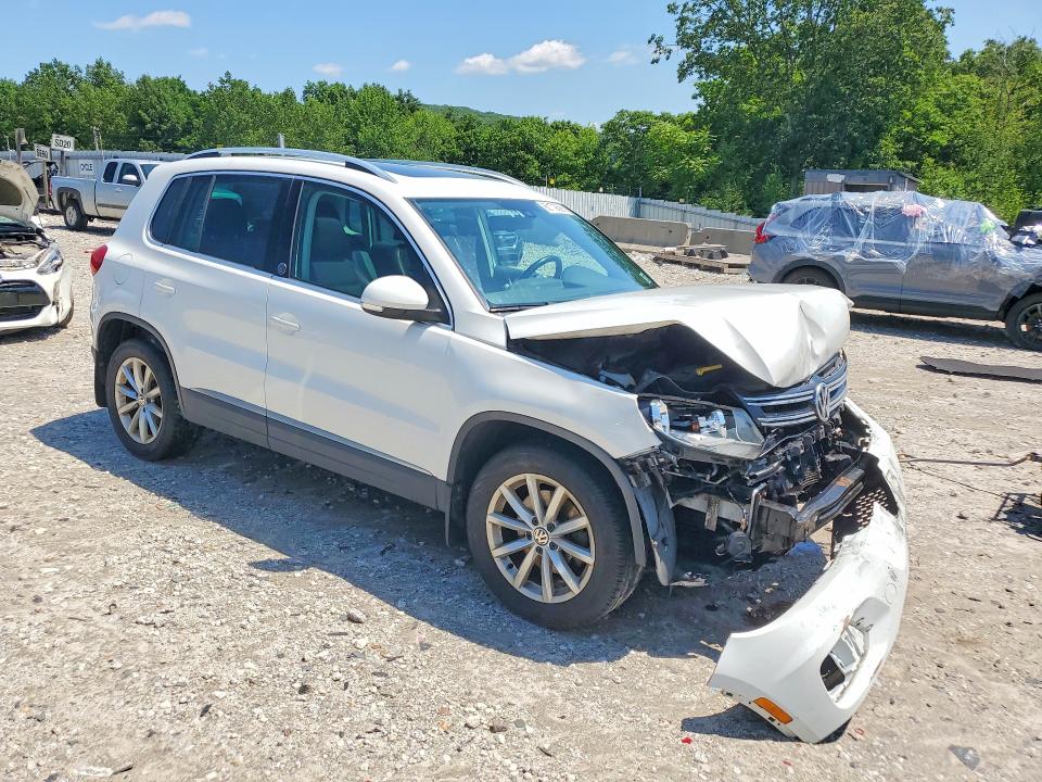 2017 Volkswagen Tiguan VIN WVGSV7AX2HK007381 COPART salvage auction — FRONT END, Ma - Cert Of Title-Salvage, sold $2,000 on 2026-08-12 (photo 4)