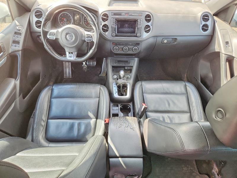2016 Volkswagen Tiguan VIN WVGJV7AX1GW500794 COPART salvage auction — MECHANICAL, Ab - Bos - Rebuilt, sold $975 on 2026-07-28 (photo 8)