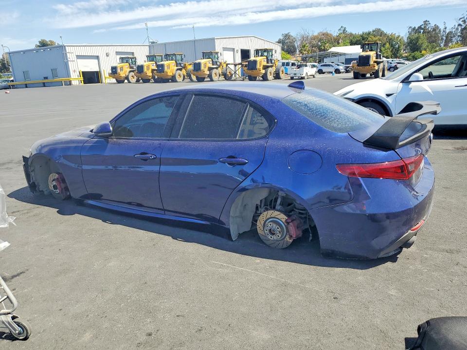2017 Alfa romeo Giulia VIN ZARFAEBN8H7535664 COPART salvage auction — VANDALISM, CA - SALVAGE CERTIFICATE, sold $1,800 on 2026-07-27 (photo 2)