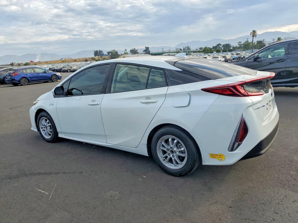 2022 Toyota Prius VIN JTDKAMFP6N3212148 COPART salvage auction — PARTIAL REPAIR, Ca - Cert Of Title-Salvaged (P), sold $8,400 on 2026-07-29 (photo 2)