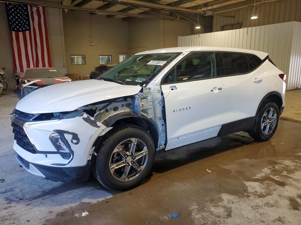 2025 Chevrolet Blazer VIN 3GNKBCR41SS263904 — COPART salvage auction photo