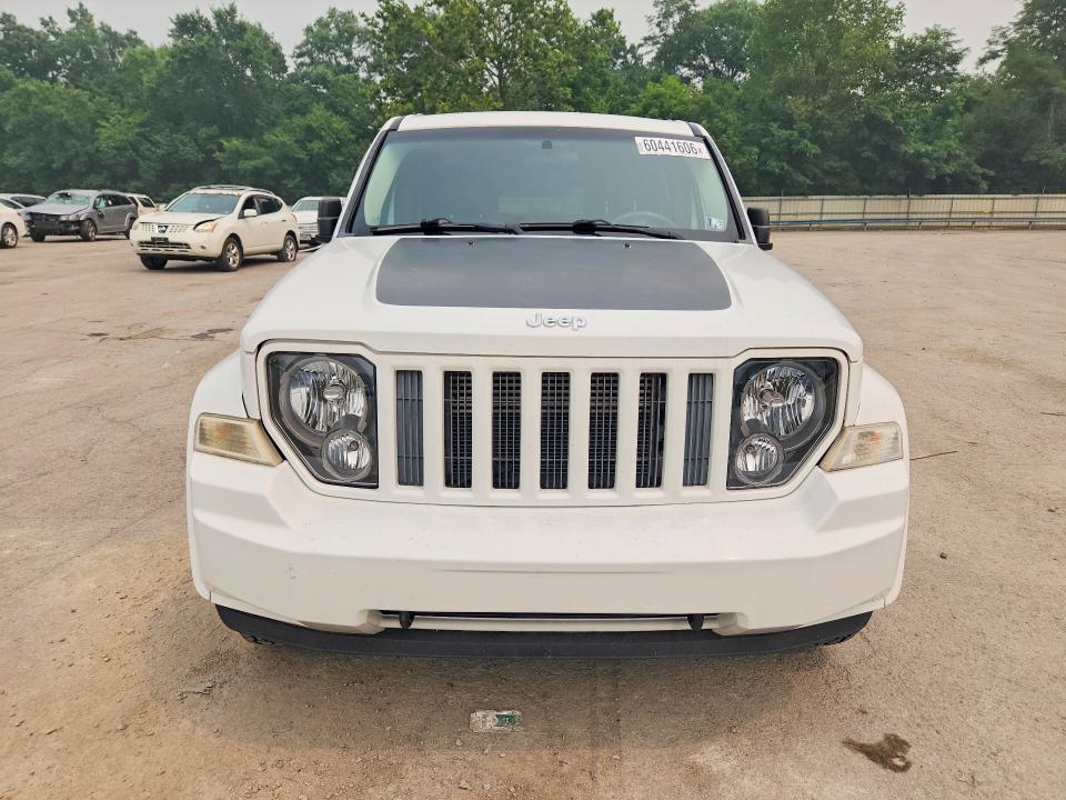 2012 Jeep Liberty VIN 1C4PJMAK0CW125911 COPART salvage auction — MINOR DENT/SCRATCHES, Pa - Cert Of Title, sold $200 on 2026-07-23 (photo 5)