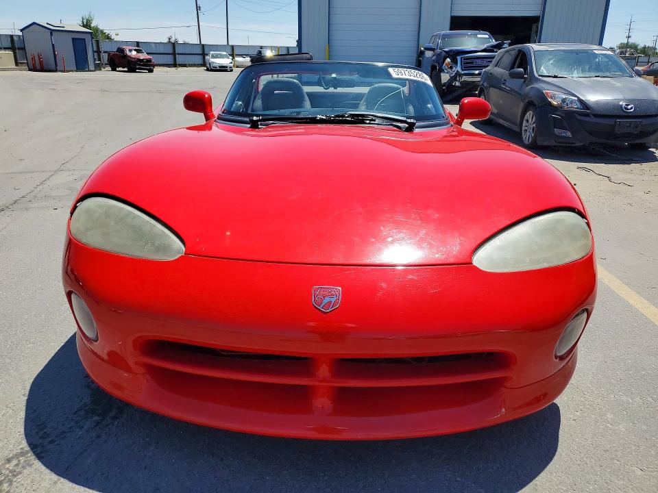 1994 Dodge Viper VIN 1B3BR65E2RV100205 COPART salvage auction — MINOR DENT/SCRATCHES, ID - SALVAGE CERTIFICATE OF TITLE, sold $16,600 on 2026-07-12 (photo 5)