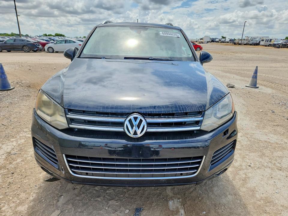 2012 Volkswagen Touareg VIN WVGEF9BP3CD009478 COPART salvage auction — FRONT END, Mt - Certificate Of Title, sold $750 on 2026-07-29 (photo 5)