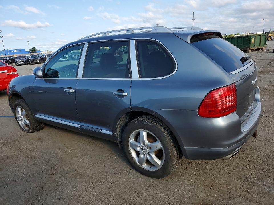2005 Porsche Cayenne VIN WP1AB29P95LA64102 COPART salvage auction — MINOR DENT/SCRATCHES, MI - CERTIFICATE OF TITLE, sold $625 on 2026-07-31 (photo 2)