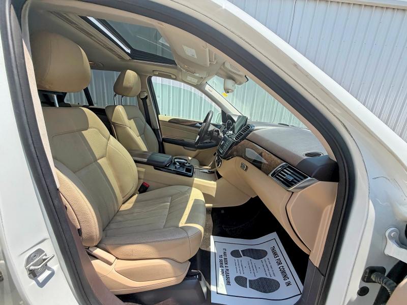 2017 Mercedes-benz Gle class VIN 4JGDA5JB1HA938358 COPART salvage auction — MINOR DENT/SCRATCHES, AR - CERTIFICATE OF TITLE (P), sold $6,500 on 2026-07-27 (photo 5)