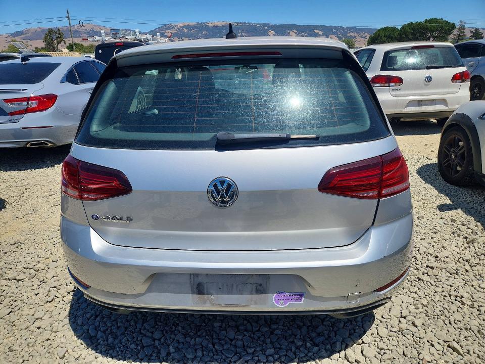 2019 Volkswagen Golf VIN WVWKR7AU7KW914321 COPART salvage auction — VANDALISM, Ca - Dis/Dlr/Exp Only Clean Title, sold $3,650 on 2026-08-04 (photo 6)