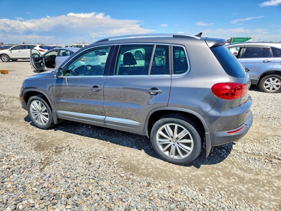 2016 Volkswagen Tiguan VIN WVGBV7AX1GW563124 COPART salvage auction — SIDE, CO - DIS/DLR/EXP ONLY CLEAN TITLE, sold $1,550 on 2026-07-14 (photo 2)
