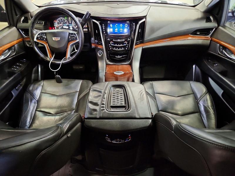 2015 Cadillac Escalade esv VIN 1GYS4SKJ9FR726128 COPART salvage auction — MINOR DENT/SCRATCHES, Ny - Certificate Of Title (P), sold $6,900 on 2026-07-30 (photo 8)