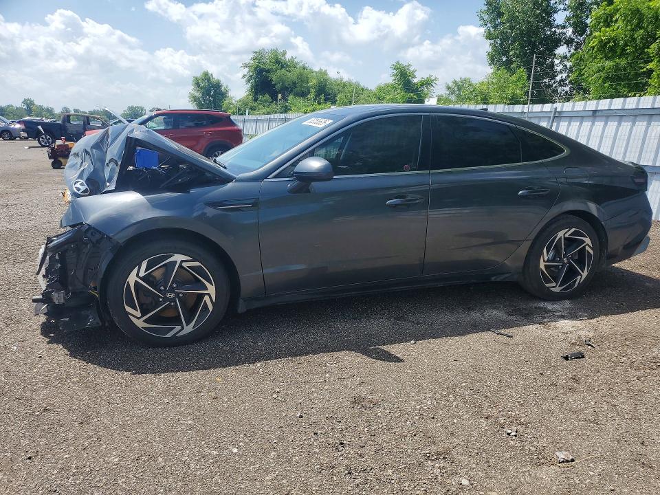 2024 Hyundai Sonata VIN KMHL44JA2RA380705 COPART salvage auction — FRONT END, ON - PERMIT SALVAGE, sold $4,000 on 2026-07-16 (photo 1)