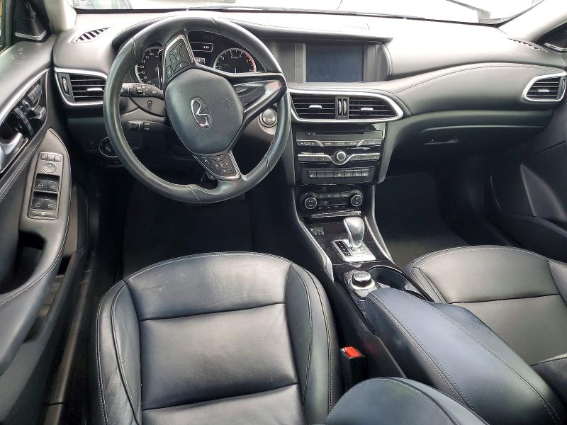 2018 Infiniti Qx30 VIN SJKCH5CP4JA005724 COPART salvage auction — MINOR DENT/SCRATCHES, Fl - Cert Of Title Slvg Rebuildable, sold $3,600 on 2026-07-17 (photo 8)