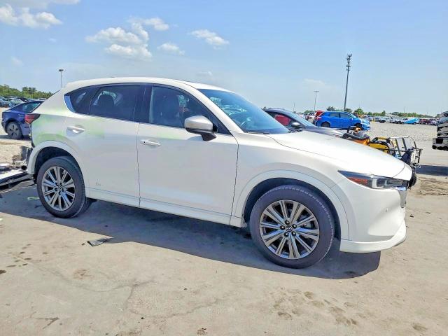 2024 Mazda Cx-5 VIN JM3KFBXY4R0352565 COPART salvage auction — REAR END, FL - CERT OF TITLE SLVG REBUILDABLE, sold $9,600 on 2026-08-03 (photo 4)