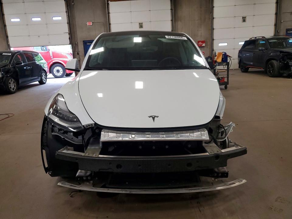 2022 Tesla Model y VIN 7SAYGAEE0NF516511 COPART salvage auction — FRONT END, Mn - Cert Of Title-Salvage, sold $2,250 on 2026-07-28 (photo 5)