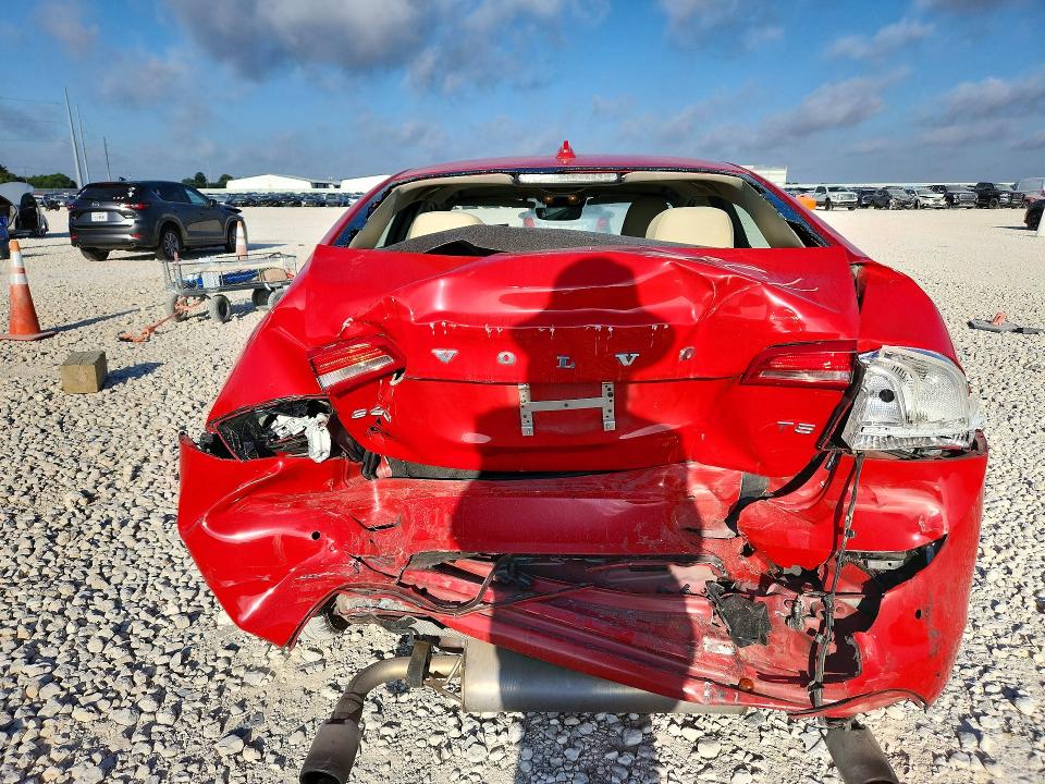 2018 Volvo S60 VIN YV126MFL3J2467090 COPART salvage auction — REAR END, Tx - Salvage Vehicle Title, sold $1,050 on 2026-08-06 (photo 6)