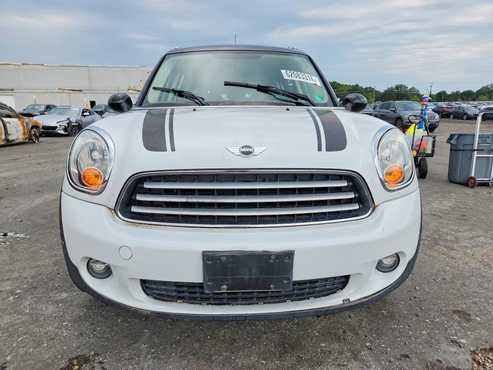 2012 Mini Cooper VIN WMWZB3C52CWM05169 COPART salvage auction — WATER/FLOOD, Va - Cert Of Title-Salvage Water, sold $300 on 2026-08-19 (photo 5)