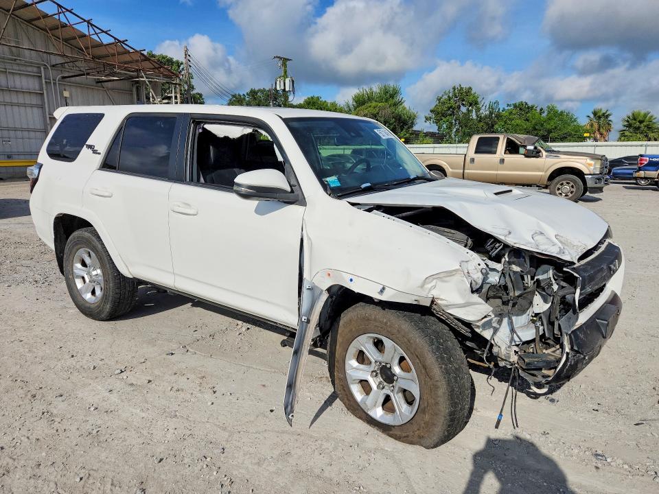 2020 Toyota VIN JTEBU5JR3L5764306 COPART salvage auction — FRONT END, TX - SALVAGE VEHICLE TITLE (P), sold $10,200 on 2026-07-14 (photo 4)