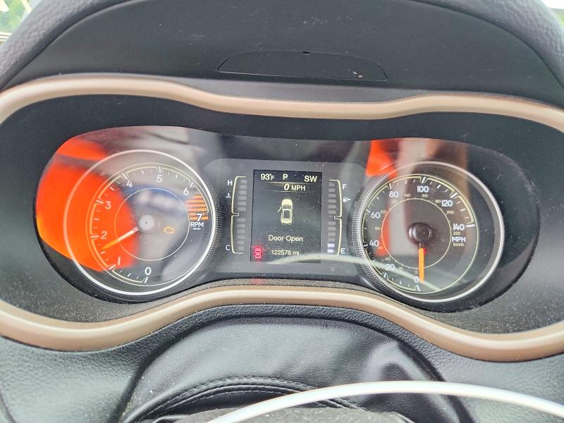 2017 Jeep Cherokee VIN 1C4PJMCB5HW545359 COPART salvage auction — FRONT END, Ct - Cert Of Title-Salvage, sold $675 on 2026-07-30 (photo 9)