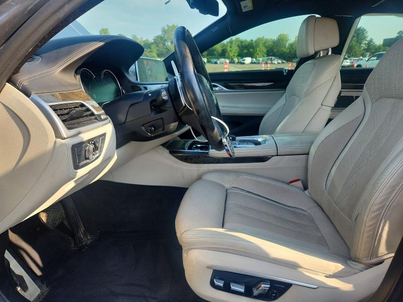 2017 BMW 7er VIN WBA7E2C58HG740107 COPART salvage auction — REAR END, Ny - Mv-907A Salvage Certificate, sold $6,200 on 2026-08-07 (photo 7)