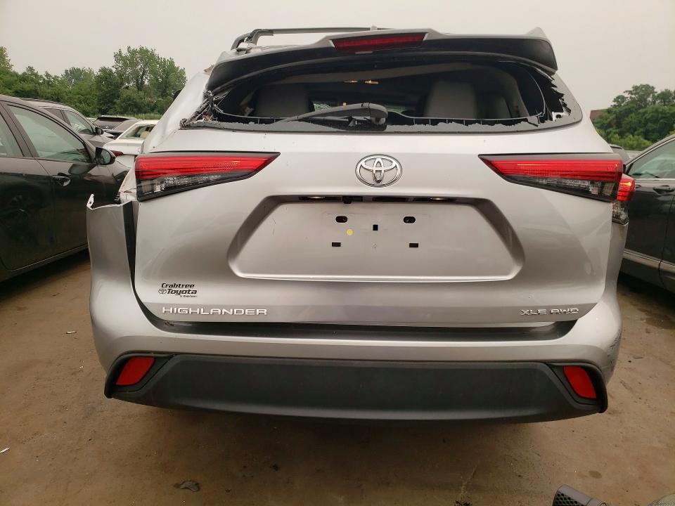 2023 Toyota Highlander VIN 5TDKDRBH6PS527617 COPART salvage auction — ROOF, Nj - Cert Of Title-Salvage, sold $12,100 on 2026-07-31 (photo 6)