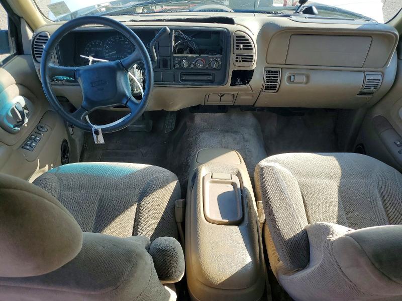 1999 Gmc Suburban VIN 1GKEC16R5XJ751208 COPART salvage auction — MECHANICAL, LA - CERTIFICATE OF TITLE (P), sold $775 on 2026-07-10 (photo 8)