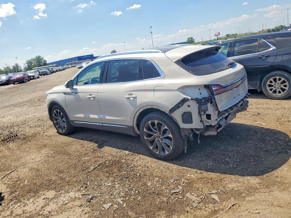2021 Lincoln Nautilus VIN 2LMPJ8KP8MBL18456 COPART salvage auction — REAR END, Mi - Certificate Of Title, sold $14,600 on 2026-07-17 (photo 2)