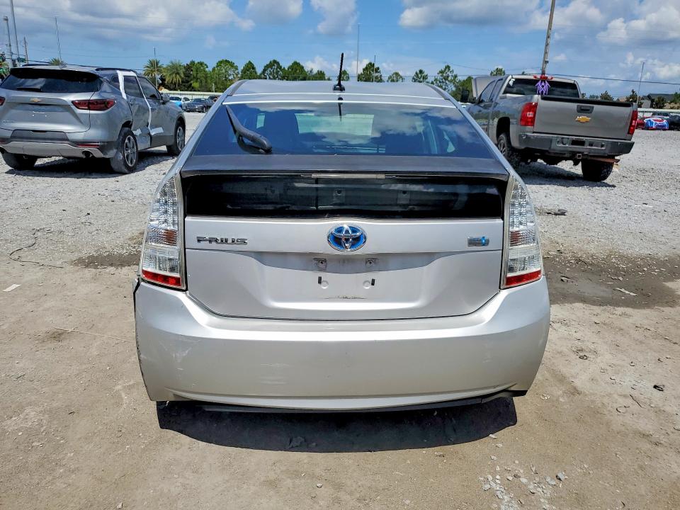 2010 Toyota Prius VIN JTDKN3DUXA0170294 COPART salvage auction — SIDE, Fl - Cert Of Title Slvg Rebuildable, sold $725 on 2026-07-28 (photo 6)