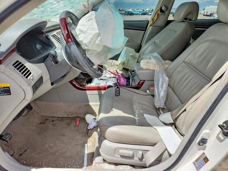 2006 Hyundai Azera VIN KMHFC46F96A114999 COPART salvage auction — FRONT END, Co - Public - Salvage Title, sold $300 on 2026-07-28 (photo 7)