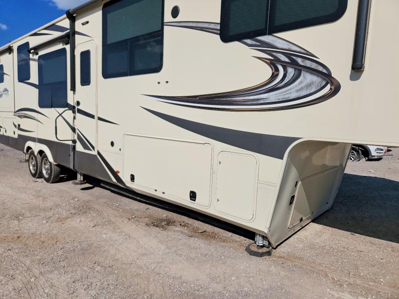 2020 Grand design Solitude VIN 573FS4224LAA00412 COPART salvage auction — WATER/FLOOD, AZ - CERT OF TITLE - SALVAGE, sold $10,500 on 2026-07-30 (photo 9)