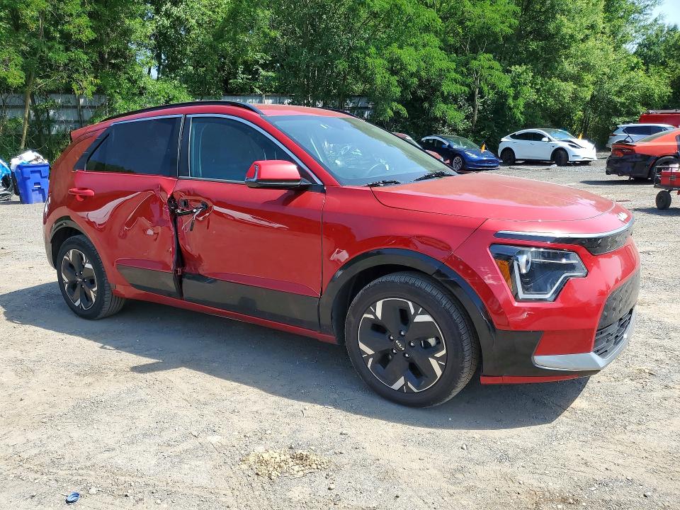 2024 Kia Niro VIN KNDCR3L11R5123041 COPART salvage auction — FRONT END, Fl - Certificate Of Title, sold $10,200 on 2026-07-20 (photo 4)