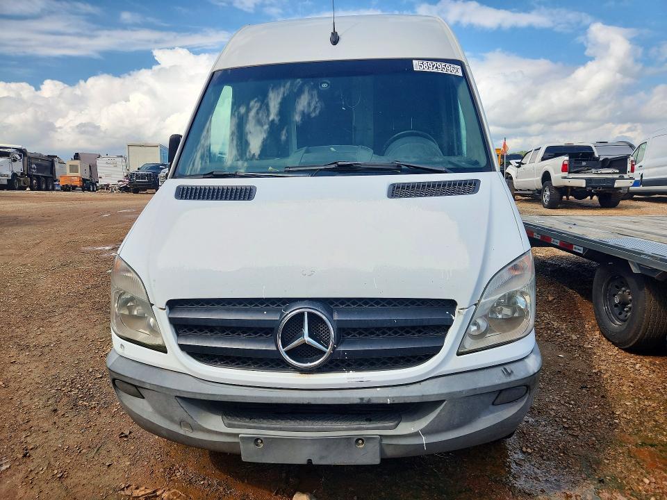 2012 Mercedes-benz Sprinter VIN WD3PE8CB7C5610717 COPART salvage auction — REAR END, GA - CERTIFICATE OF TITLE, sold $275 on 2026-07-16 (photo 5)