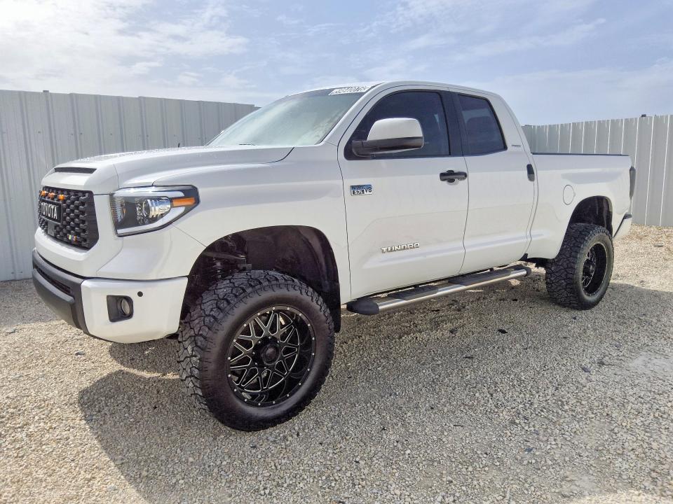 2016 Toyota Tundra VIN 5TFSW5F19GX200946 COPART salvage auction — MINOR DENT/SCRATCHES, FL - CERTIFICATE OF TITLE (P), sold $6,700 on 2026-07-21 (photo 1)