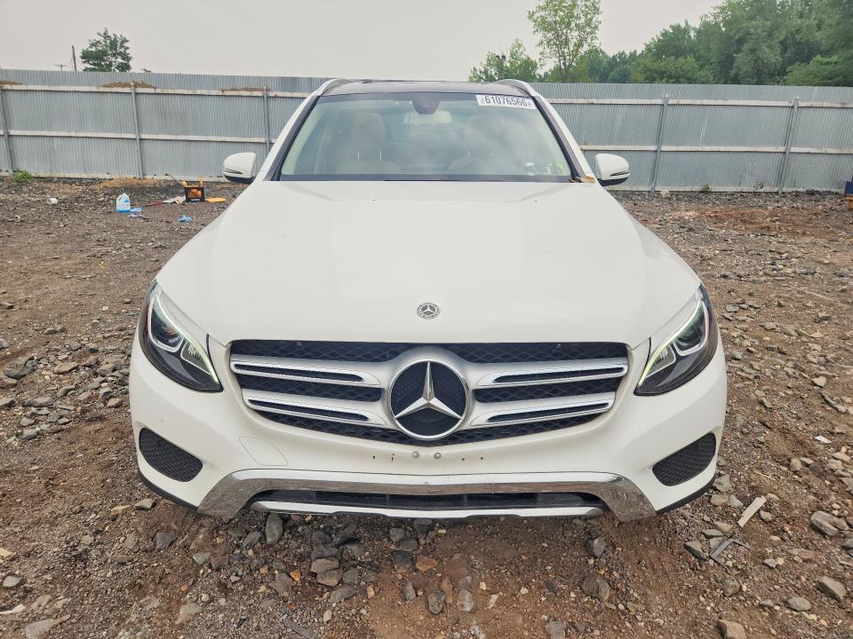 2019 Mercedes-benz Glc VIN WDC0G5EB0KF563398 COPART salvage auction — WATER/FLOOD, Ny - Mv907A-Flood Salvage, sold $6,100 on 2026-08-03 (photo 5)