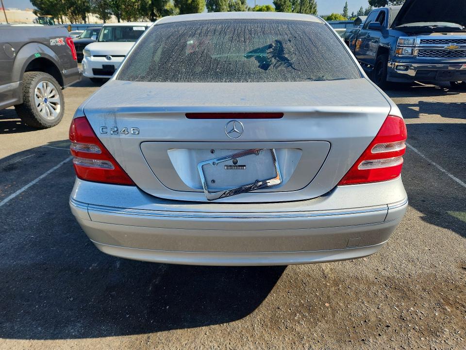 2004 Mercedes-benz C class VIN WDBRF61J24E015798 COPART salvage auction — FRONT END, CA - SALVAGE CERTIFICATE, sold $150 on 2026-07-28 (photo 6)