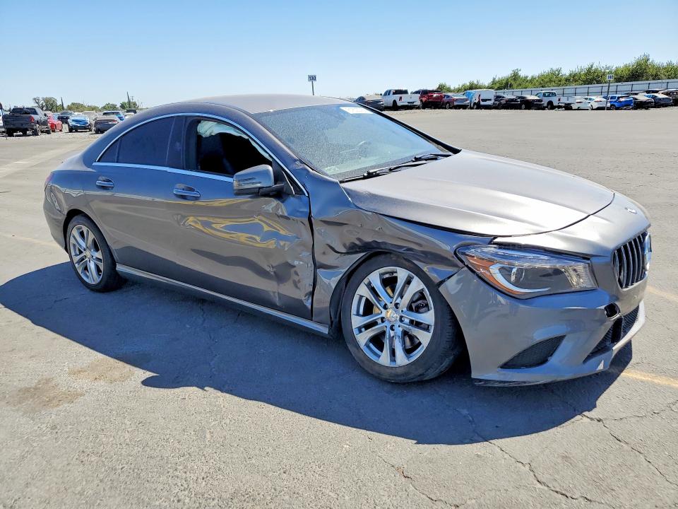 2015 Mercedes-benz Cla-klasse VIN WDDSJ4EB1FN169419 COPART salvage auction — SIDE, CA - SALVAGE CERTIFICATE, sold $1,950 on 2026-08-20 (photo 4)