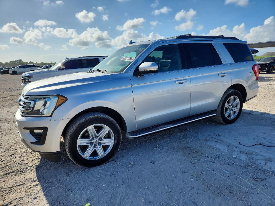 2019 Ford Expedition VIN 1FMJU1HT6KEA16167 — COPART salvage auction photo