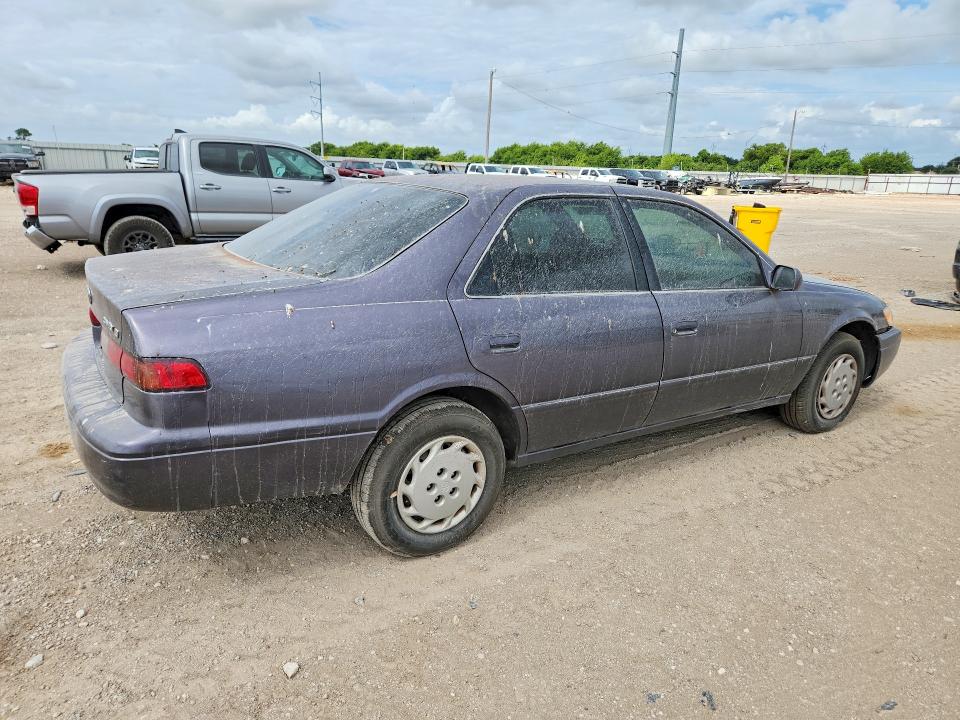 1997 Toyota Camry VIN JT2BG22K8V0048764 COPART salvage auction — FRONT END, TX - SALVAGE VEHICLE TITLE (P), sold $200 on 2026-07-29 (photo 3)