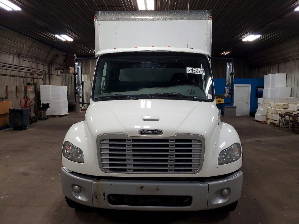 2016 Freightliner M2 VIN 3ALACWDU4GDGU4248 COPART salvage auction — MINOR DENT/SCRATCHES, OH - CERTIFICATE OF TITLE, sold $5,800 on 2026-09-01 (photo 5)