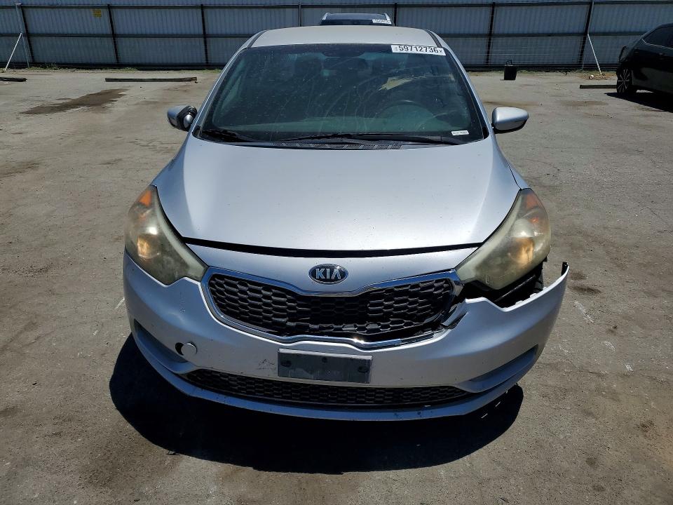 2016 Kia VIN KNAFX4A64G5440460 COPART salvage auction — VANDALISM, Ca - Salvage Certificate, sold $225 on 2026-07-24 (photo 5)