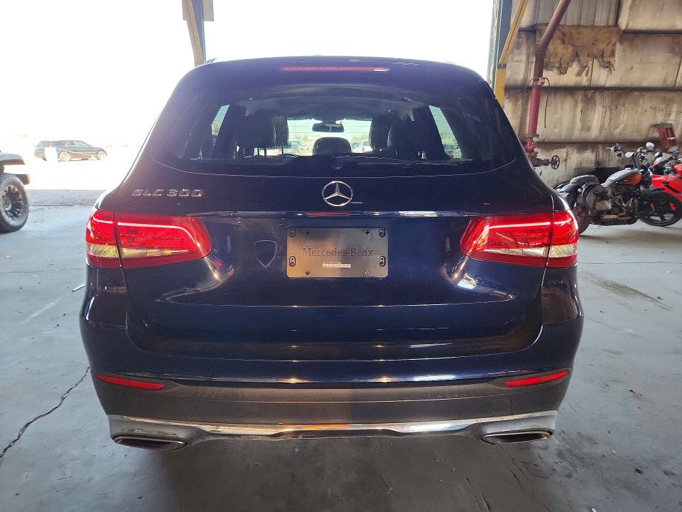 2016 Mercedes-benz Glc VIN WDC0G4JB9GF072884 COPART salvage auction — NORMAL WEAR, NJ - CERTIFICATE OF TITLE, sold $5,200 on 2026-08-10 (photo 6)