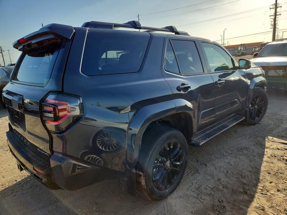 2026 Toyota 4runner VIN JTEVB5BR5T5029604 COPART salvage auction — FRONT END, MO - DIS/DLR/EXP ONLY SALVAGE TITLE, sold $24,200 on 2026-07-20 (photo 3)