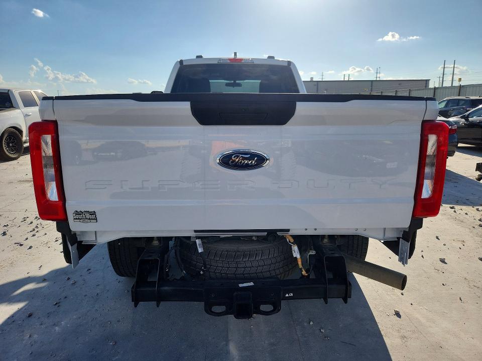 2023 Ford F250 VIN 1FTBF2AA1PEE21944 COPART salvage auction — FRONT END, TX - SALVAGE VEHICLE TITLE, sold $12,000 on 2026-07-24 (photo 6)