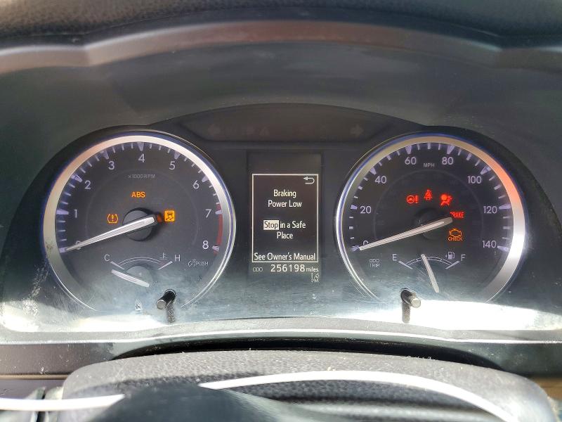 2018 Toyota VIN 5TDKZRFH8JS547404 COPART salvage auction — MECHANICAL, Salvage Title, sold $7,500 on 2026-07-13 (photo 9)