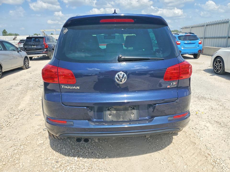 2016 Volkswagen Tiguan VIN WVGBV7AX4GW060123 COPART salvage auction — MINOR DENT/SCRATCHES, Ks - Dealer Only Clean Title, sold $3,400 on 2026-07-09 (photo 6)