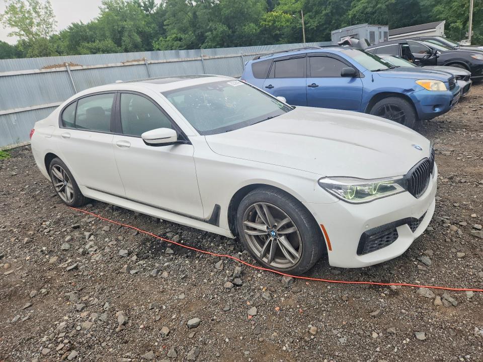 2019 BMW 7er VIN WBA7F2C55KB240004 COPART salvage auction — MECHANICAL, Ny - Mv-907A Salvage Certificate, sold $7,100 on 2026-08-06 (photo 4)