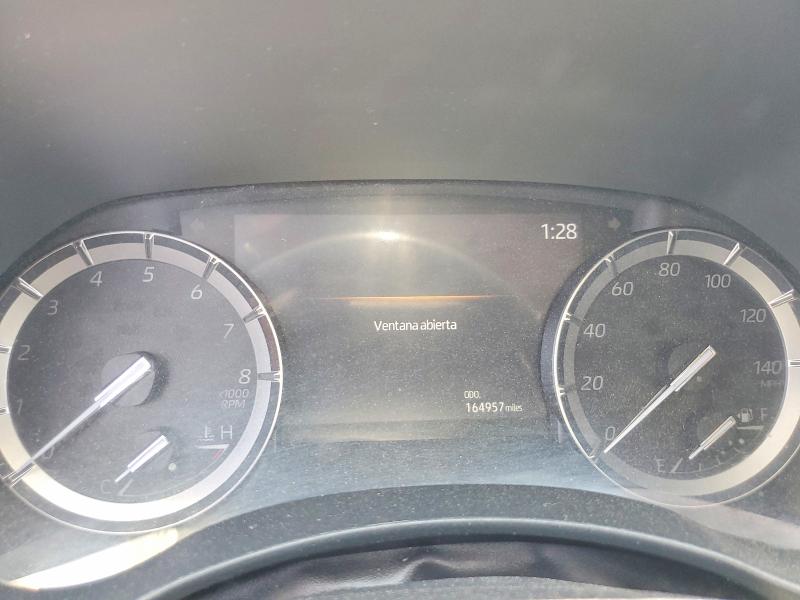 2020 Toyota Highlander VIN 5TDGZRAH3LS016448 COPART salvage auction — MINOR DENT/SCRATCHES, Tx - Certificate Of Title (P), sold $16,700 on 2026-08-24 (photo 9)