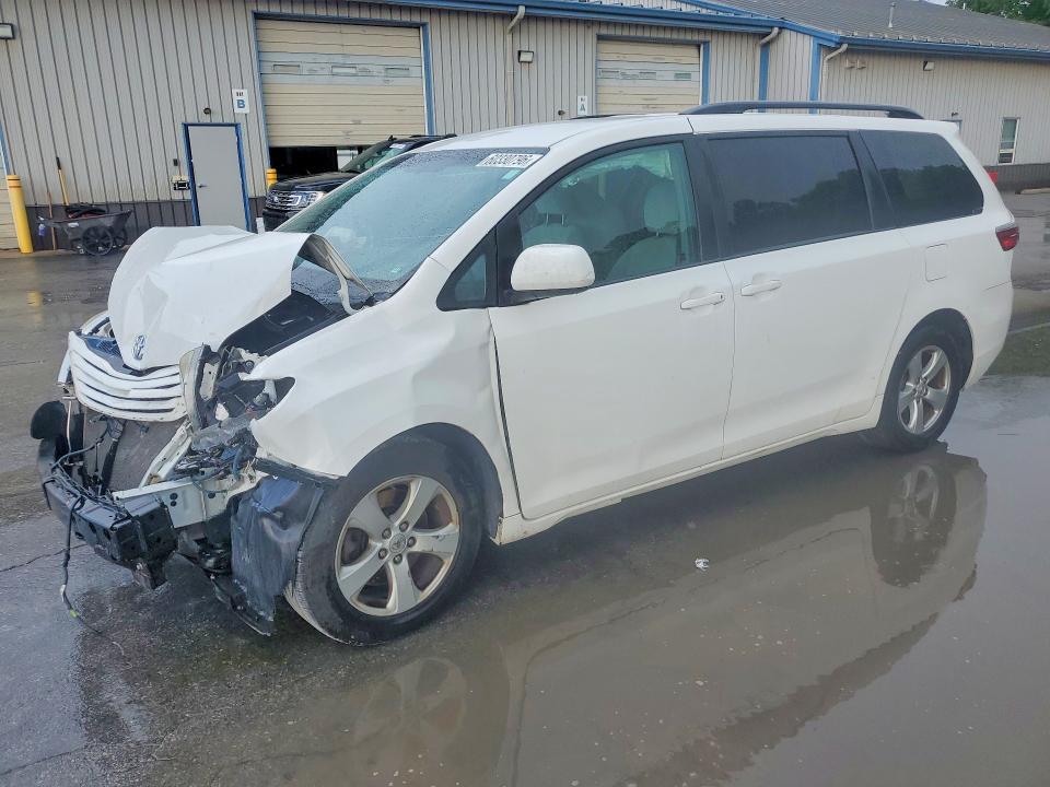 2017 Toyota Sienna VIN 5TDKZ3DC0HS845329 COPART salvage auction — FRONT END, Pa - Certificate Of Salvage, sold $3,850 on 2026-07-27 (photo 1)