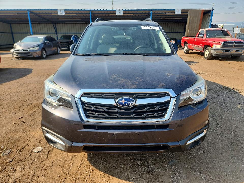 2017 Subaru Forester VIN JF2SJARC7HH504388 COPART salvage auction — HAIL, Co - Certificate Of Title, sold $10,900 on 2026-07-22 (photo 5)